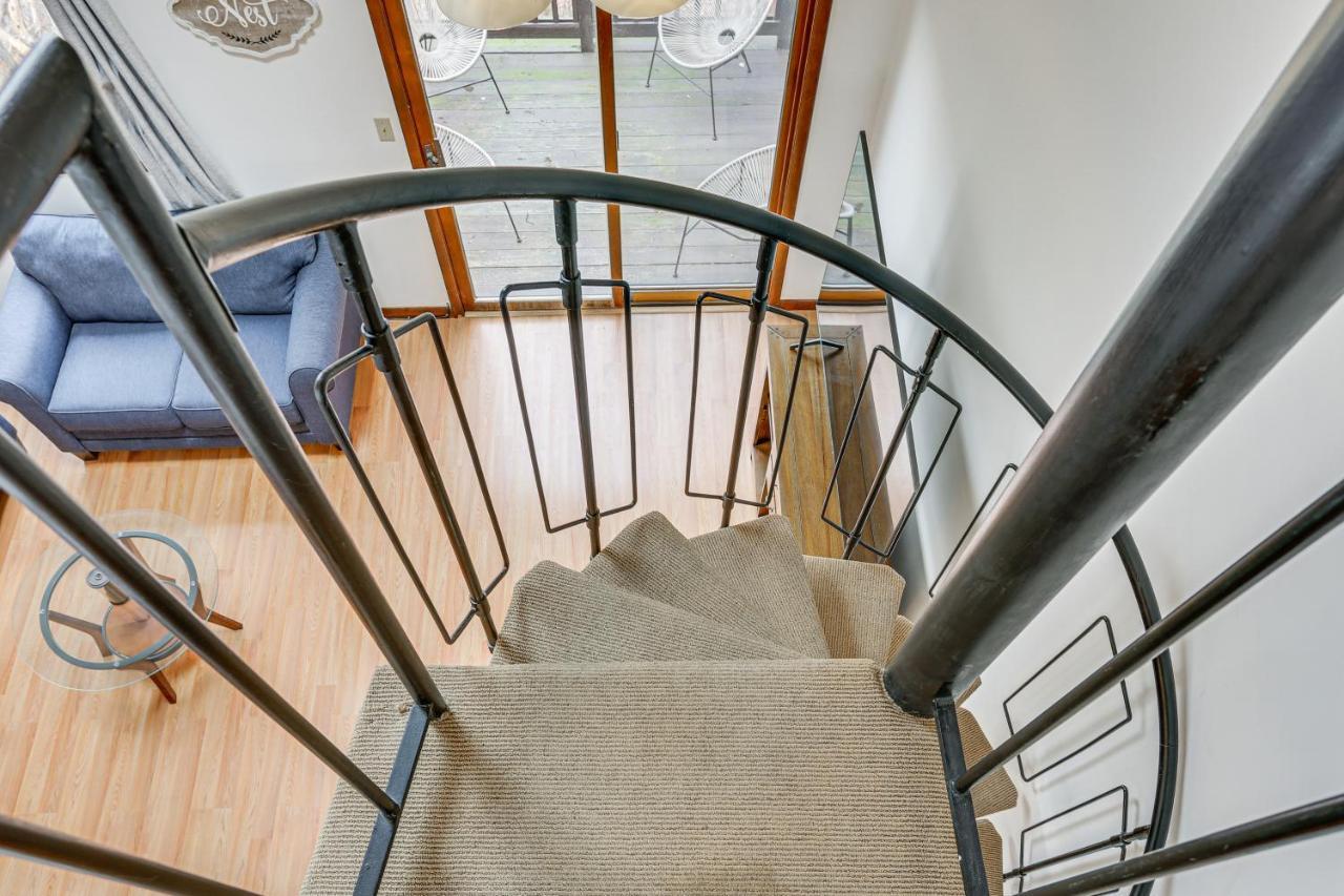 Vernon Township Condo With Balcony Near Ski Lifts! Exterior photo