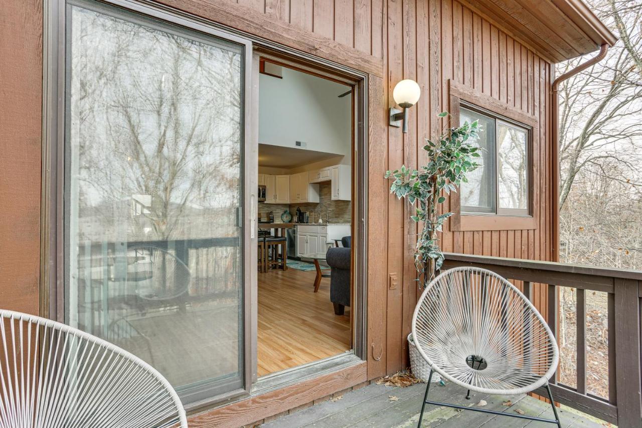 Vernon Township Condo With Balcony Near Ski Lifts! Exterior photo