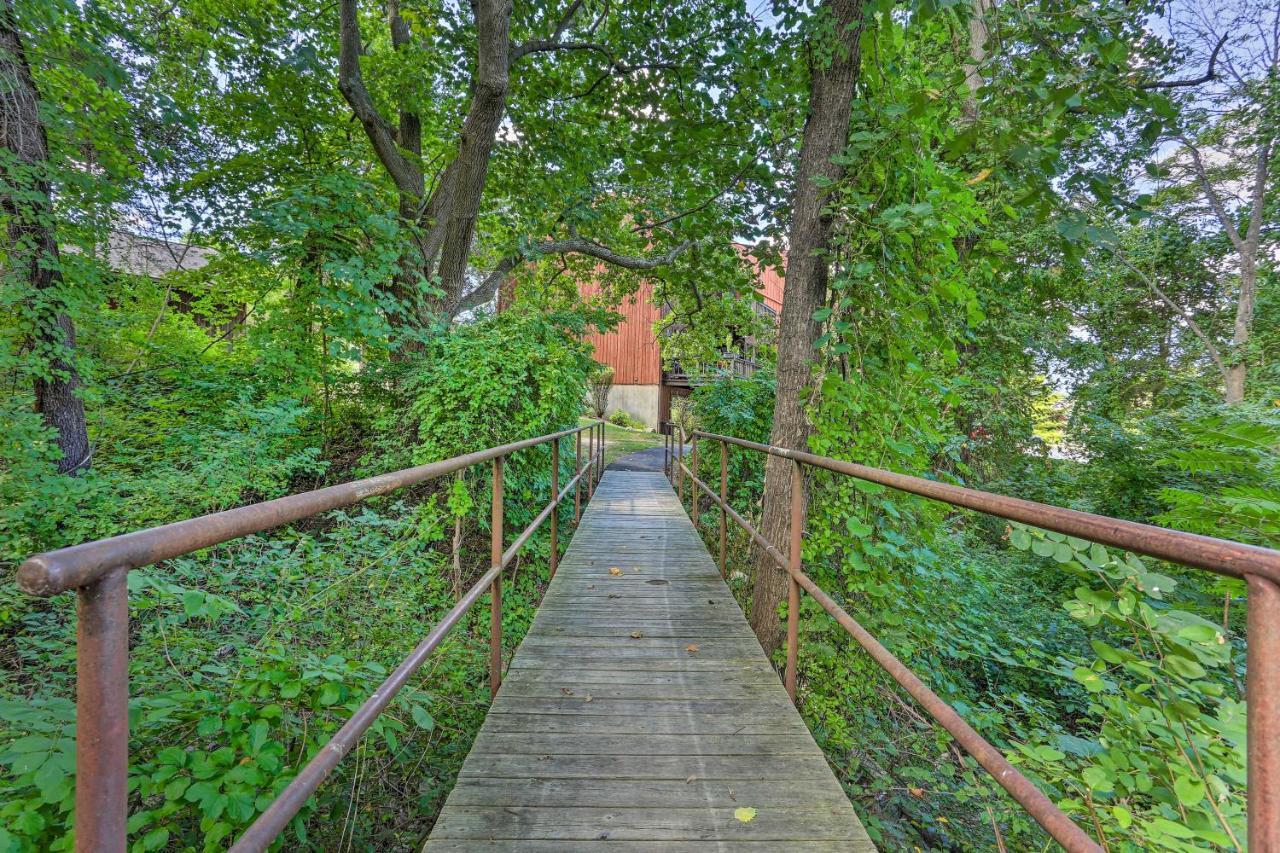 Vernon Township Condo With Balcony Near Ski Lifts! Exterior photo
